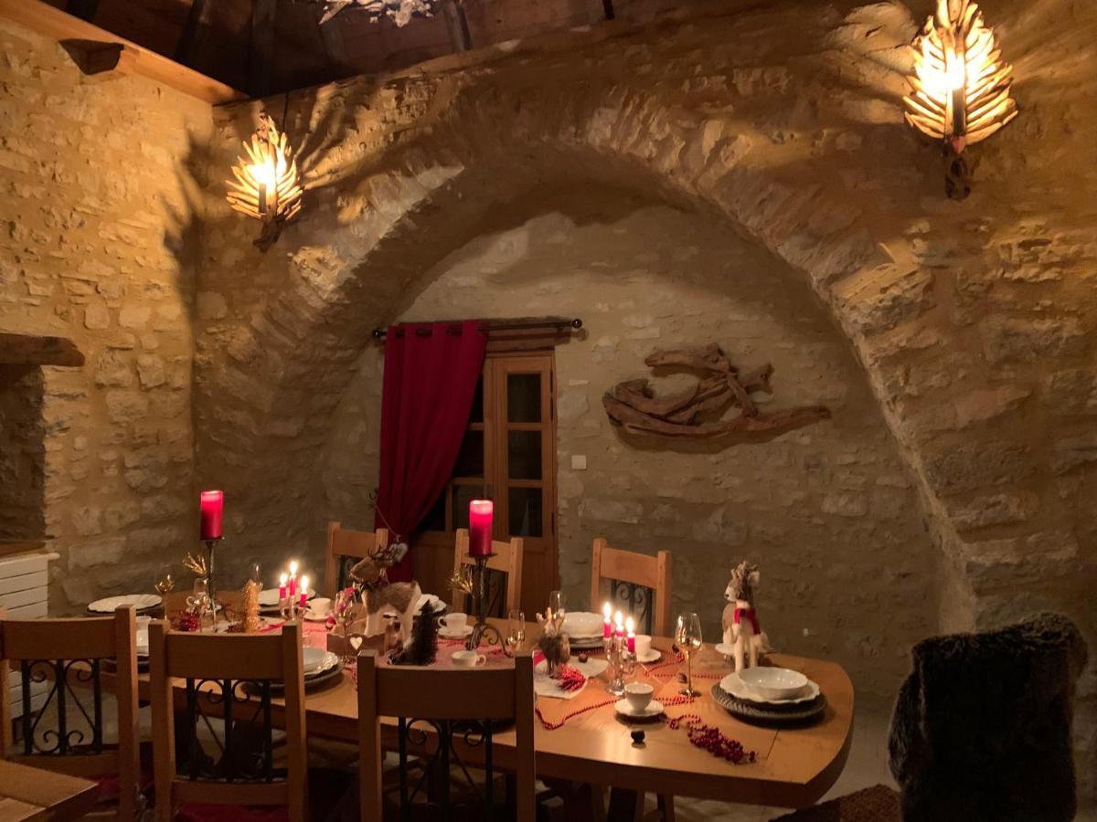 La Voutee 5 Epis Avec Bain Finlandais Prive Au Manoir Du Charme Gorges Du Tarn Bed & Breakfast Quezac  Exterior foto