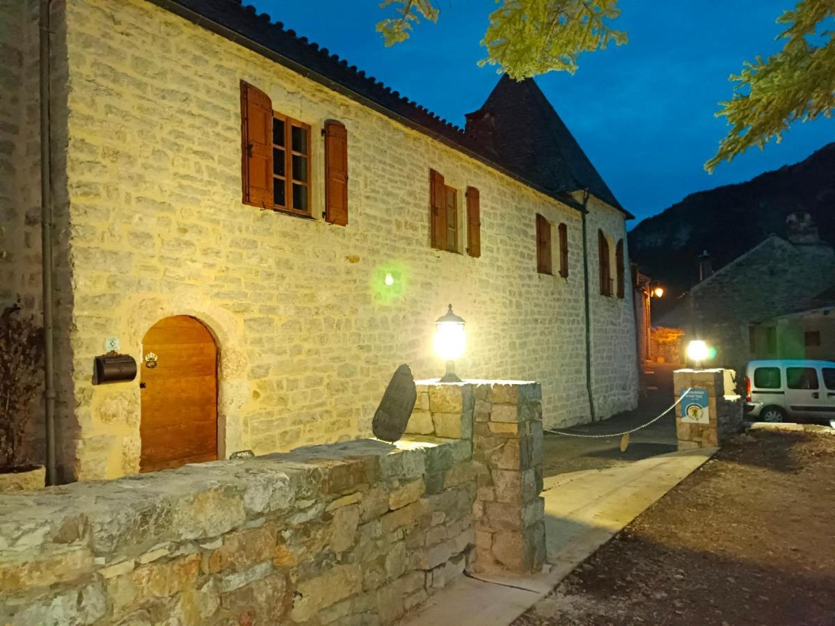 La Voutee 5 Epis Avec Bain Finlandais Prive Au Manoir Du Charme Gorges Du Tarn Bed & Breakfast Quezac  Exterior foto